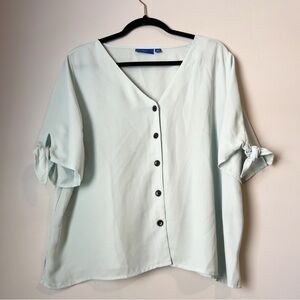 Apt. 9 Light Mint Button-Front V-Neck Blouse